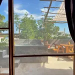 Apt 1-7 Ppl, Starlink, Mini-Pool & Terrace